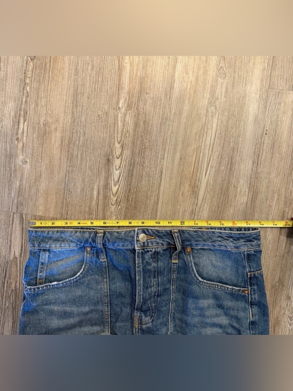 We The Free Distressed Blue Roll-Cuff Denim Shorts - Picture 7 of 9